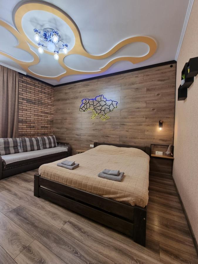 Petropavlivska Apartment Тиха Вуличка В Центрі Старого Міста Kamianets-Podilskyi Εξωτερικό φωτογραφία